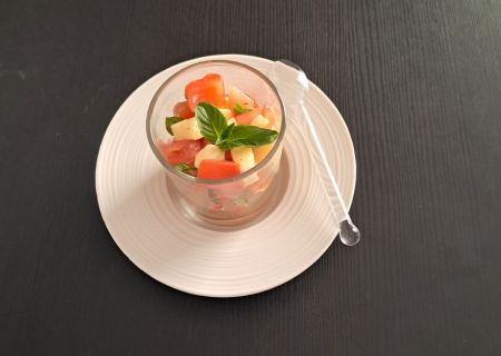 Verrines Tomate, Mozzarella et basilic